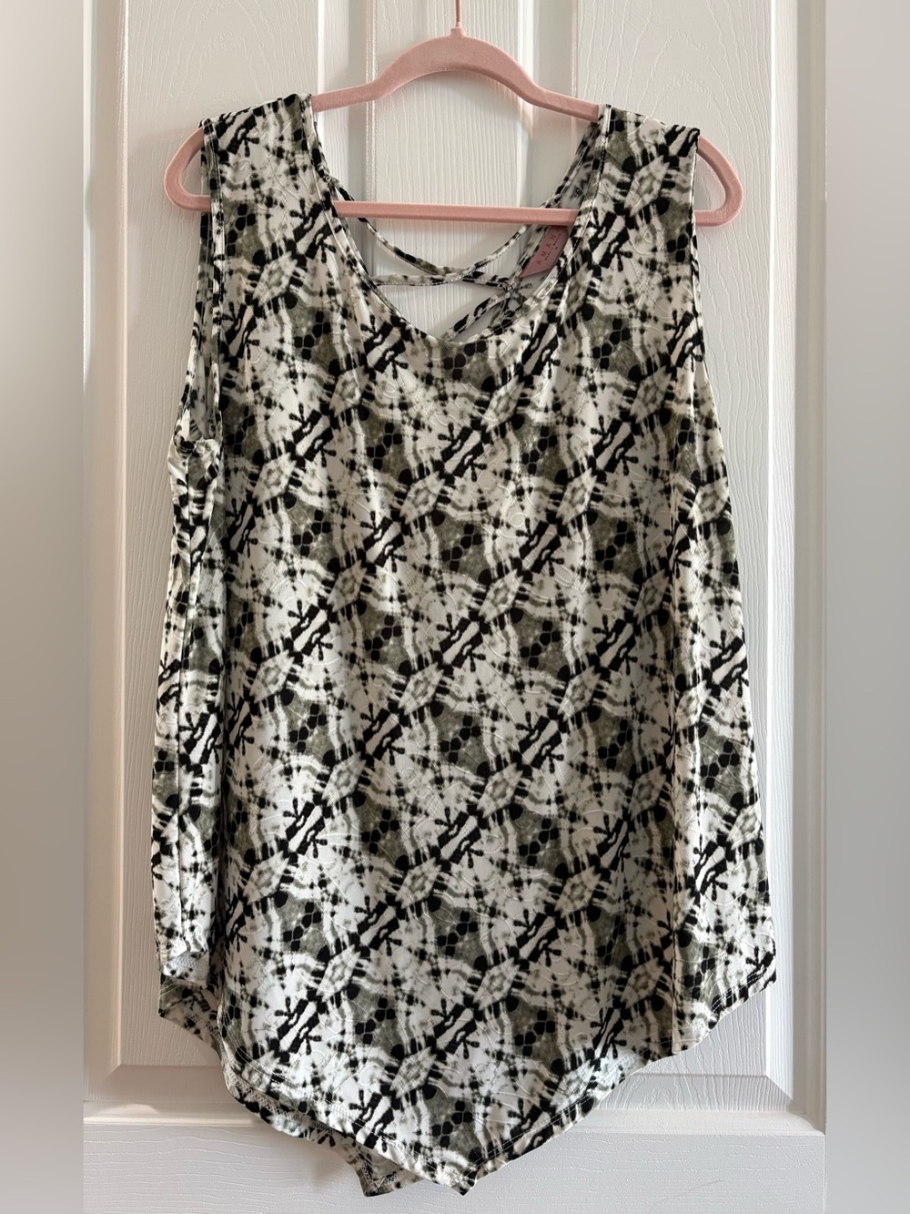 Amana Sleeveless Crisscross Back Blouse 2x